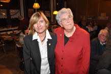 Bezirksr�tin Helga H�genell